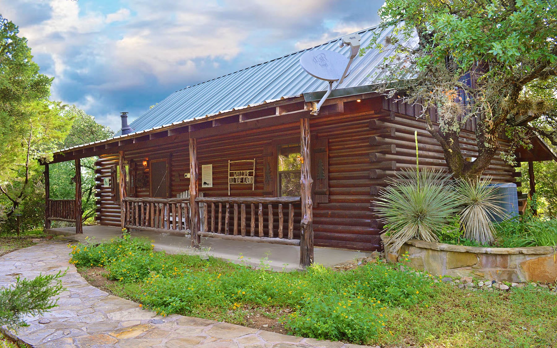 Grin and Bear It - cabin exterior and patio